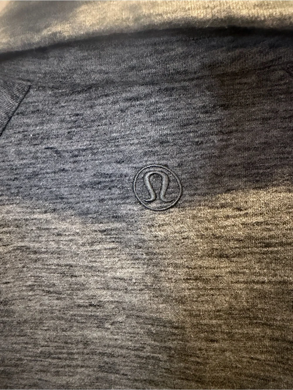 lululemon athletica sleek zip